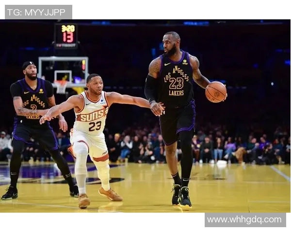 湖人2015年对决魔术的精彩瞬间与赛季回顾分析