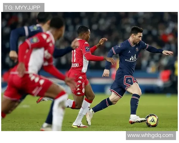 摩纳哥与巴黎圣日尔曼首发阵容分析及比赛前瞻