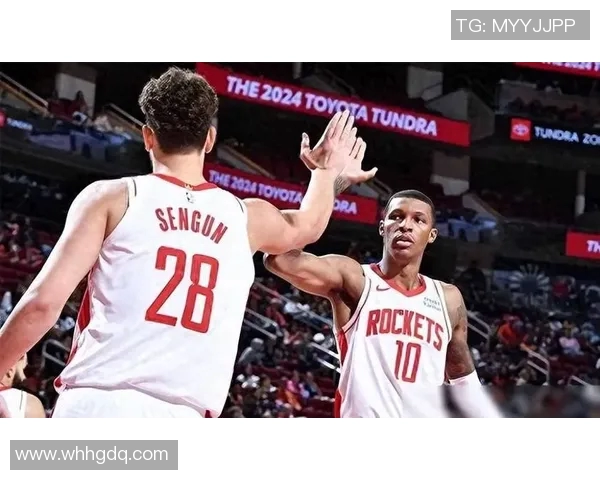 2017年火箭队与太阳队精彩对决回顾及赛季亮点分析 2017年火箭队与太阳队精彩对决回顾及赛季亮点分析